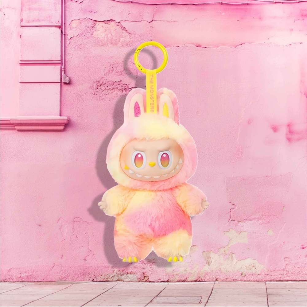 NIB 💝 LOYALTY 💝 Big Into Energy Pendant Series Labubu v.3